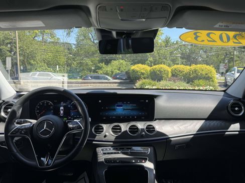 Certified 2023 Mercedes-Benz E 450 4MATIC Sedan image 36