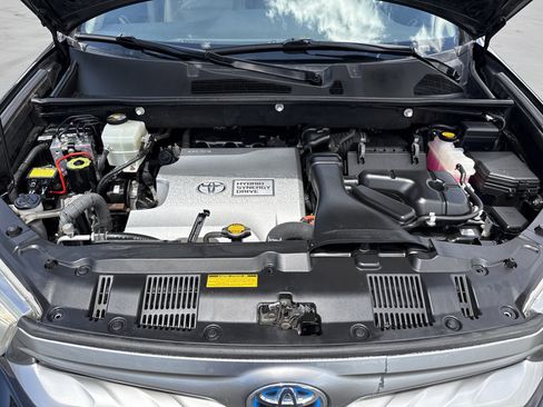 Used 2012 Toyota Highlander Limited AWD/4WD image 30