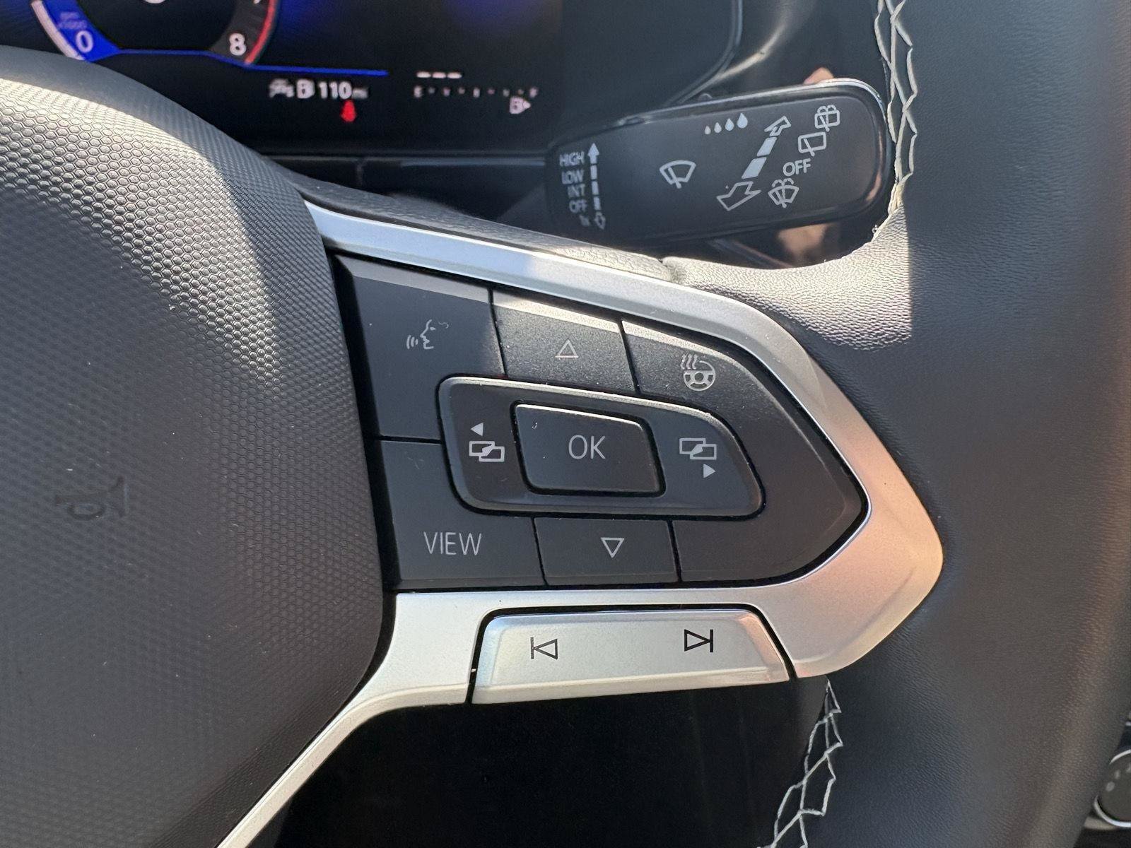 Certified 2023 Volkswagen Taos S AWD/4WD image 16