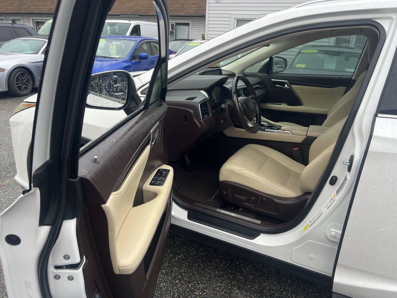 Used 2018 Lexus RX 350L Luxury w/ Accessory Package FWD image 27