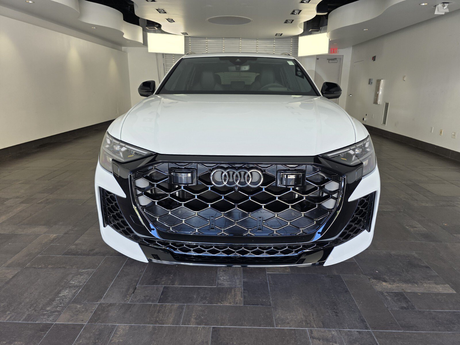 Used 2026 Audi RS Q8 performance AWD/4WD image 2
