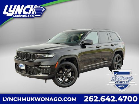 Used 2025 Jeep Grand Cherokee Limited w/ Luxury Tech Group II AWD/4WD image 1
