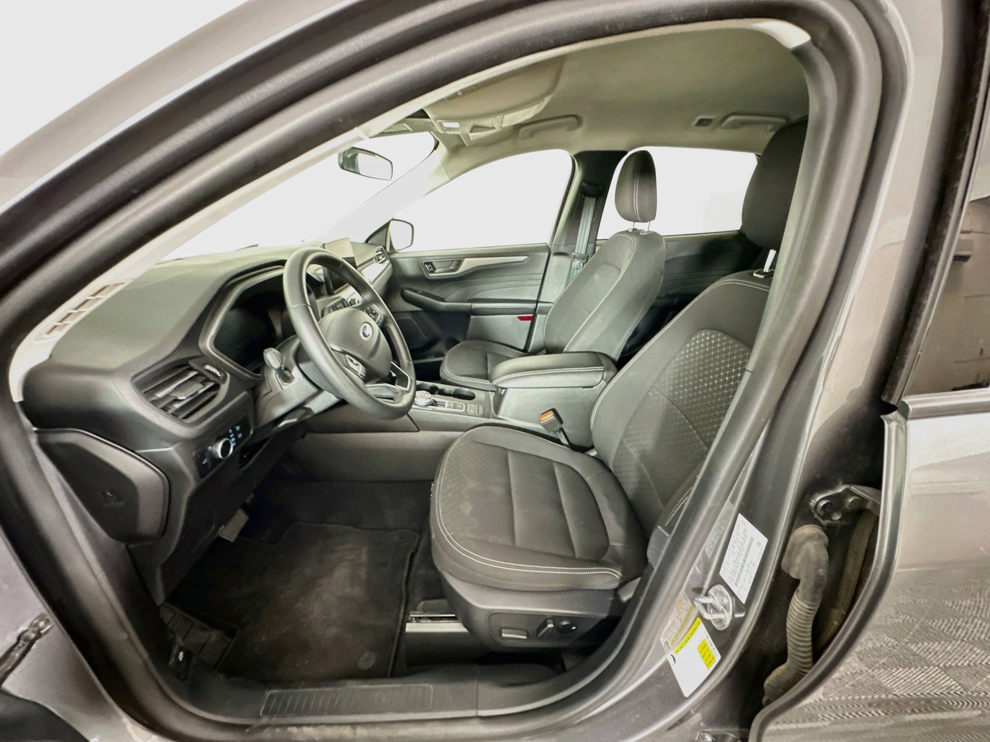 Used 2024 Ford Escape Active FWD image 13