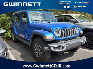 Used 2025 Jeep Wrangler Sahara video 1