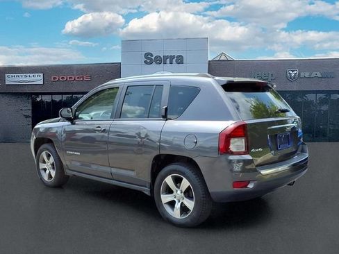 Used 2017 Jeep Compass High Altitude AWD/4WD image 5