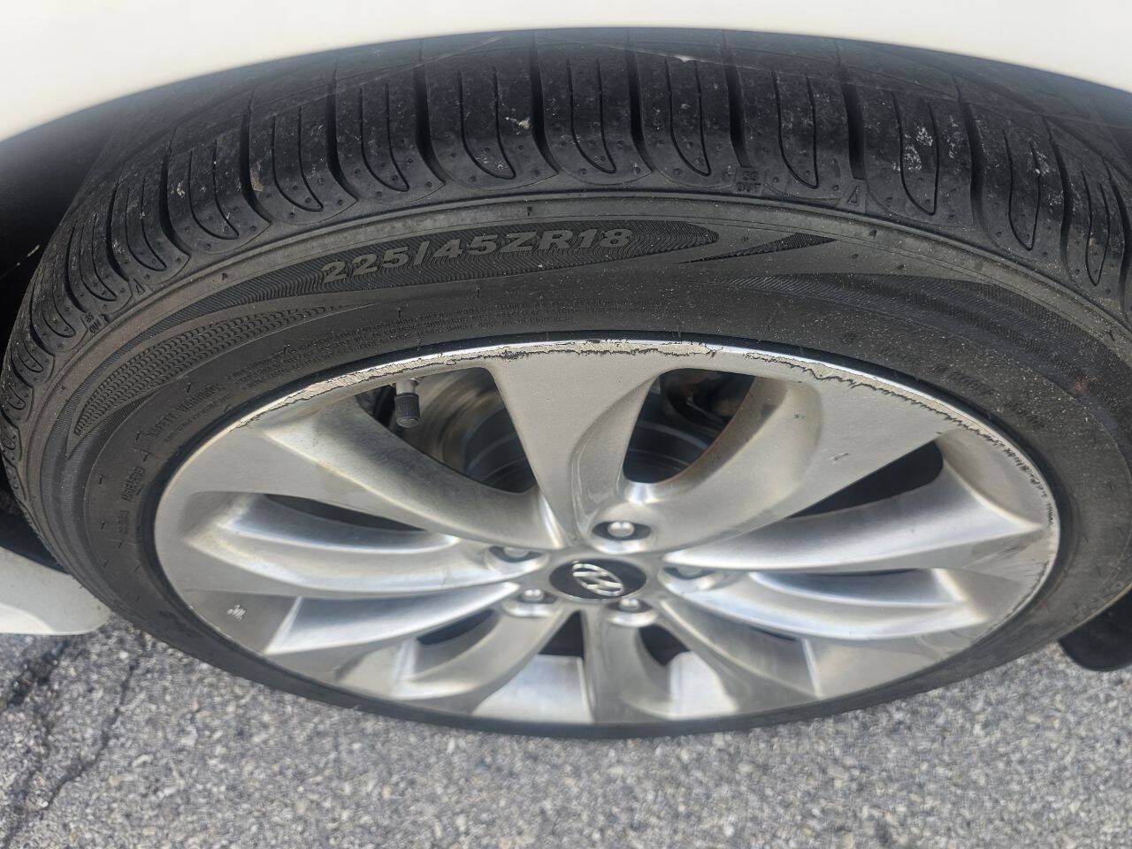 Used 2013 Hyundai Sonata SE FWD image 15