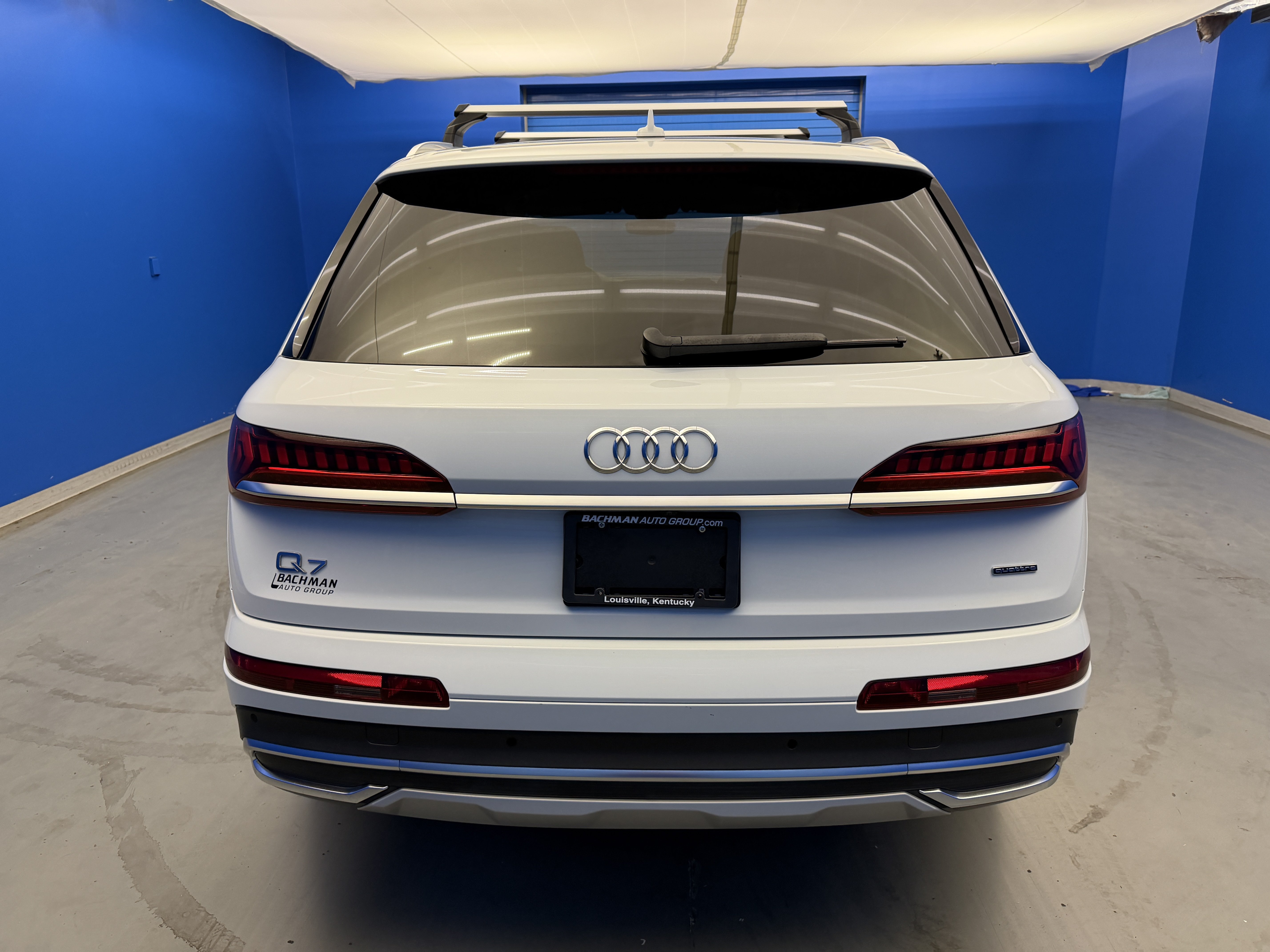 Used 2023 Audi Q7 2.0T Premium Plus w/ Premium Plus Package AWD/4WD image 6
