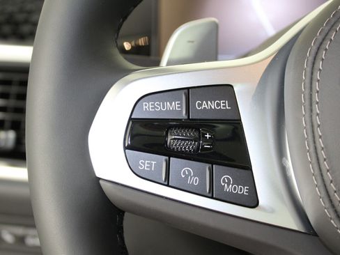 New 2026 BMW X5 sDrive40i image 16