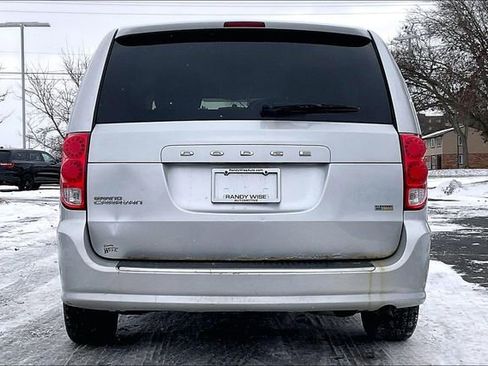 Used 2012 Dodge Grand Caravan SXT image 4