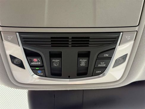 Certified 2023 Acura RDX w/ Technology Package image 27