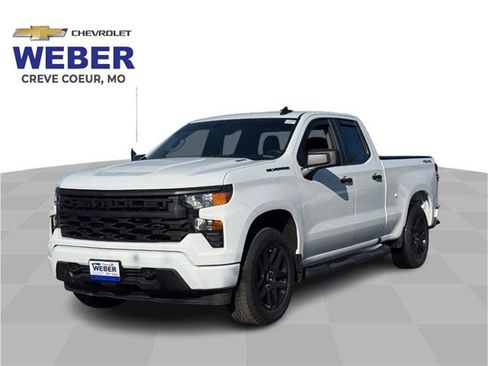 Used 2024 Chevrolet Silverado 1500 Custom w/ Turbomax Blackout Package image 1