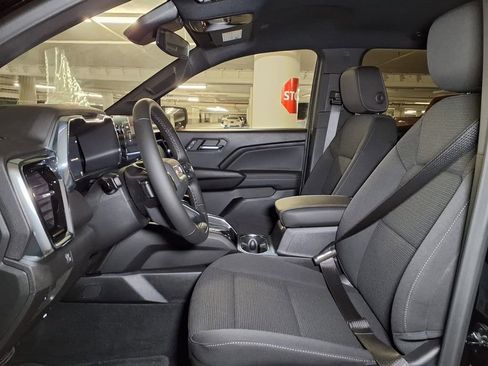 New 2026 GMC Canyon Elevation RWD image 15