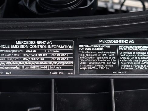 Used 2024 Mercedes-Benz Sprinter 2500 w/ Acoustic Package image 17