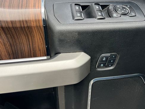 Used 2015 Ford F150 Lariat w/ Equipment Group 502A Luxury image 11