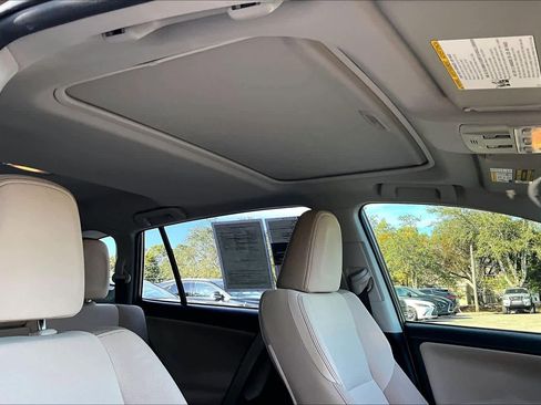 Used 2015 Toyota RAV4 XLE image 13