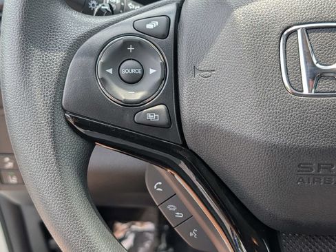 Certified 2022 Honda HR-V EX image 22