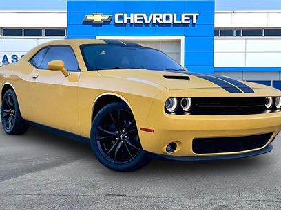 Used 2018 Dodge Challenger SXT w/ Blacktop Package