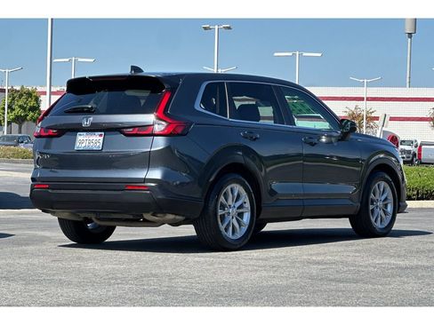 Used 2025 Honda CR-V EX image 4