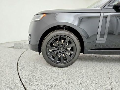 New 2026 Land Rover Range Rover Long Wheelbase SE AWD/4WD image 33