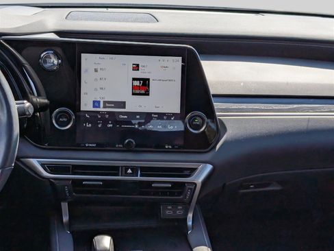 Certified 2024 Lexus RX 350 AWD image 18