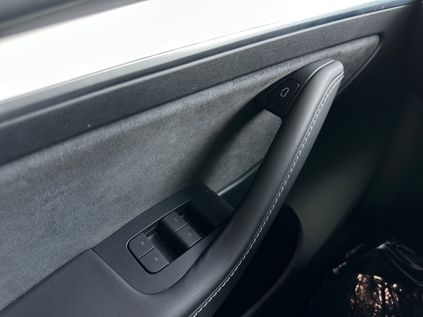 Used 2023 Tesla Model Y Performance AWD/4WD image 20