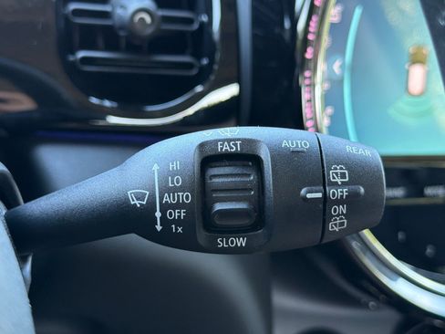 Used 2023 MINI Cooper SE FWD image 33
