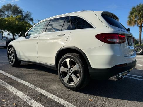 Used 2018 Mercedes-Benz GLC 300 4MATIC image 5