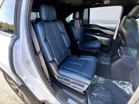 New 2026 Cadillac Escalade IQ Luxury 2 w/ LPO, Floor Liner Package AWD/4WD image 30
