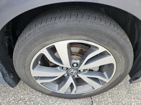 Used 2022 Honda Odyssey Touring image 4