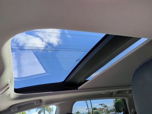 Used 2024 Nissan Murano SL image 20