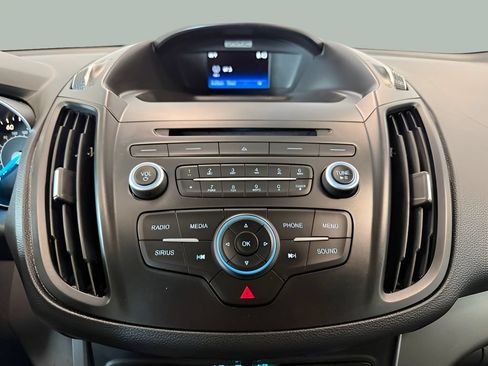 Used 2017 Ford Escape SE FWD image 22
