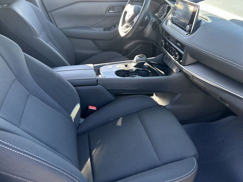 New 2025 Nissan Rogue S image 11