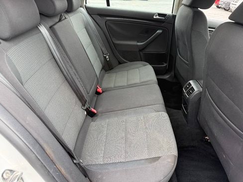 Used 2011 Volkswagen Jetta S FWD image 23
