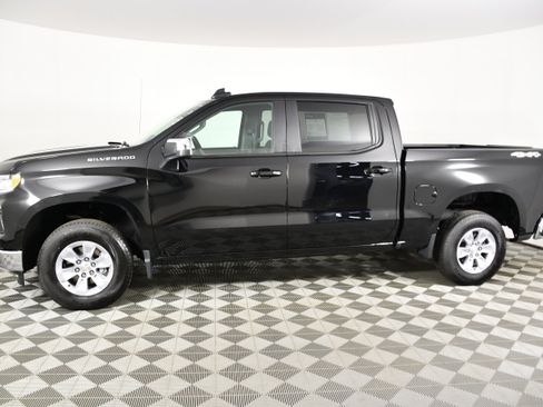 Used 2026 Chevrolet Silverado 1500 LT AWD/4WD image 9