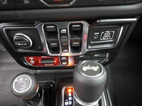 New 2026 Jeep Wrangler Unlimited Rubicon image 9