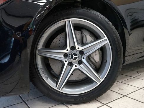 Used 2019 Mercedes-Benz E 300 4MATIC image 57