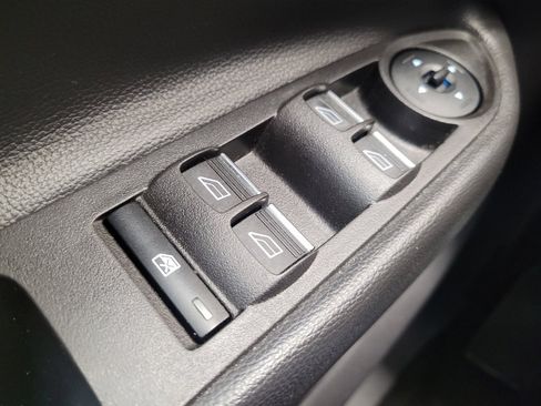 Used 2017 Ford Escape Titanium w/ Equipment Group 301A FWD image 27
