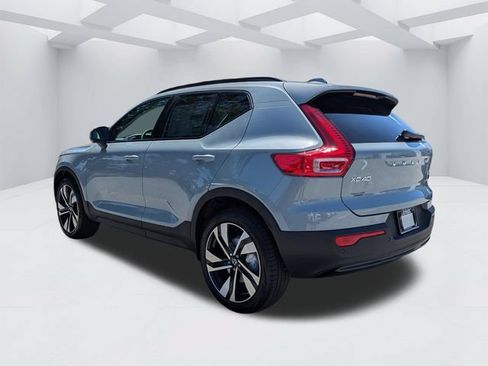 New 2026 Volvo XC40 B5 Ultra w/ Protection Package Premier AWD/4WD image 6