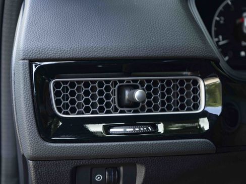 Used 2023 Honda Civic Sport image 38