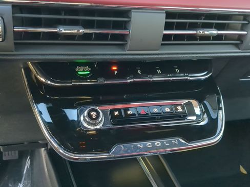 New 2026 Lincoln Corsair Reserve w/ Jet Appearance Package FWD image 19