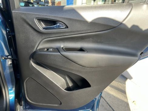 Used 2020 Chevrolet Equinox LT image 24