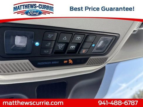 New 2025 Ford Expedition Active image 24