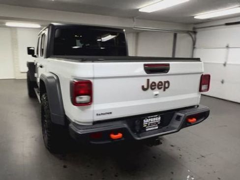 Used 2022 Jeep Gladiator Mojave w/ Cold Weather Group AWD/4WD image 7