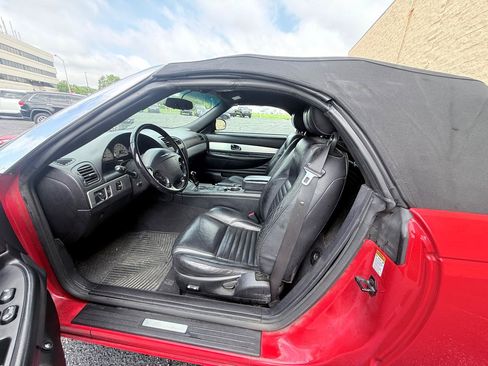 Used 2003 Ford Thunderbird RWD image 10