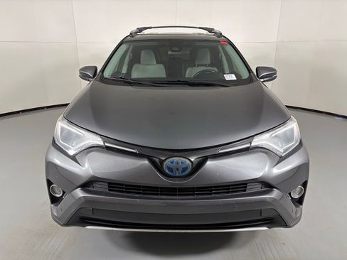 Used 2016 Toyota RAV4 XLE image 3