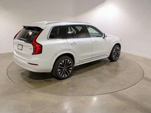 Used 2026 Volvo XC90 B6 Core w/ Protection Package AWD/4WD image 5