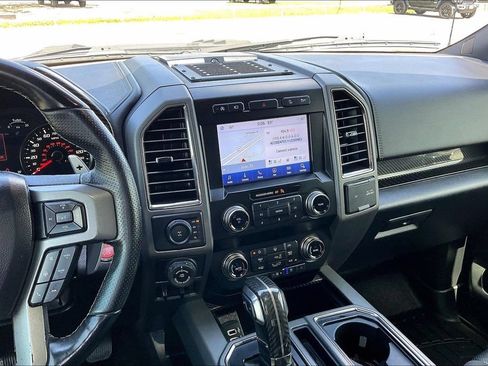 Used 2019 Ford F150 Raptor AWD/4WD image 9
