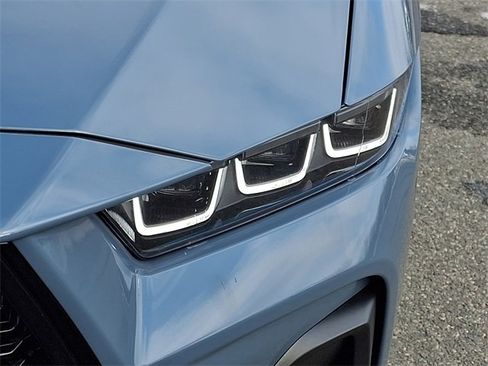 Used 2024 Ford Mustang GT Premium image 9