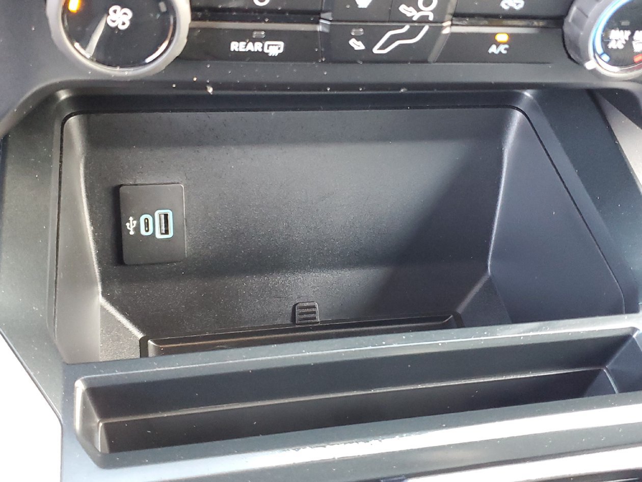 Used 2024 Ford F250 XLT AWD/4WD image 24