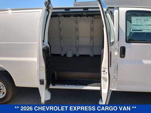New 2026 Chevrolet Express 2500 Extended w/ Chrome Appearance Package RWD image 16